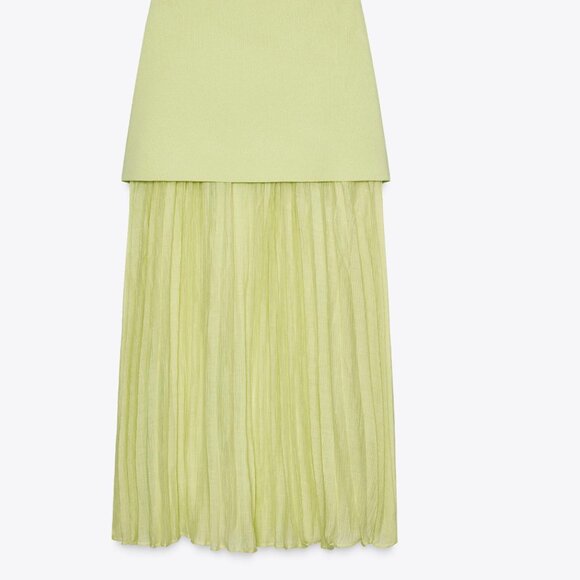 Elegant Lime Green Maxi Skirt - Picture 3 of 7